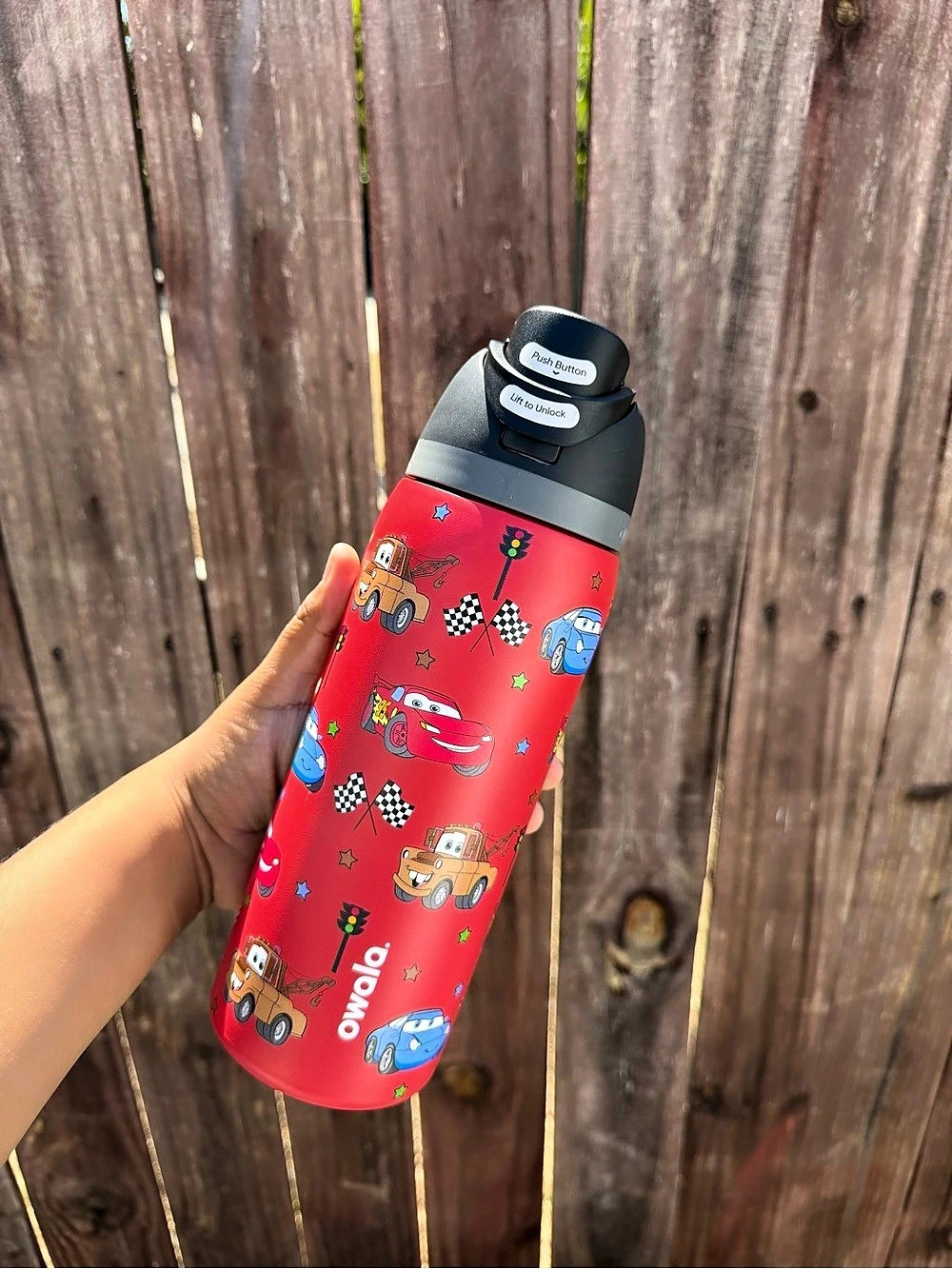 Red 32 oz Owala FreeSip Lighting McQueen Print Water Bottle